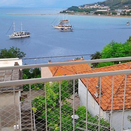 Apartment Ora Омиш Экстерьер фото