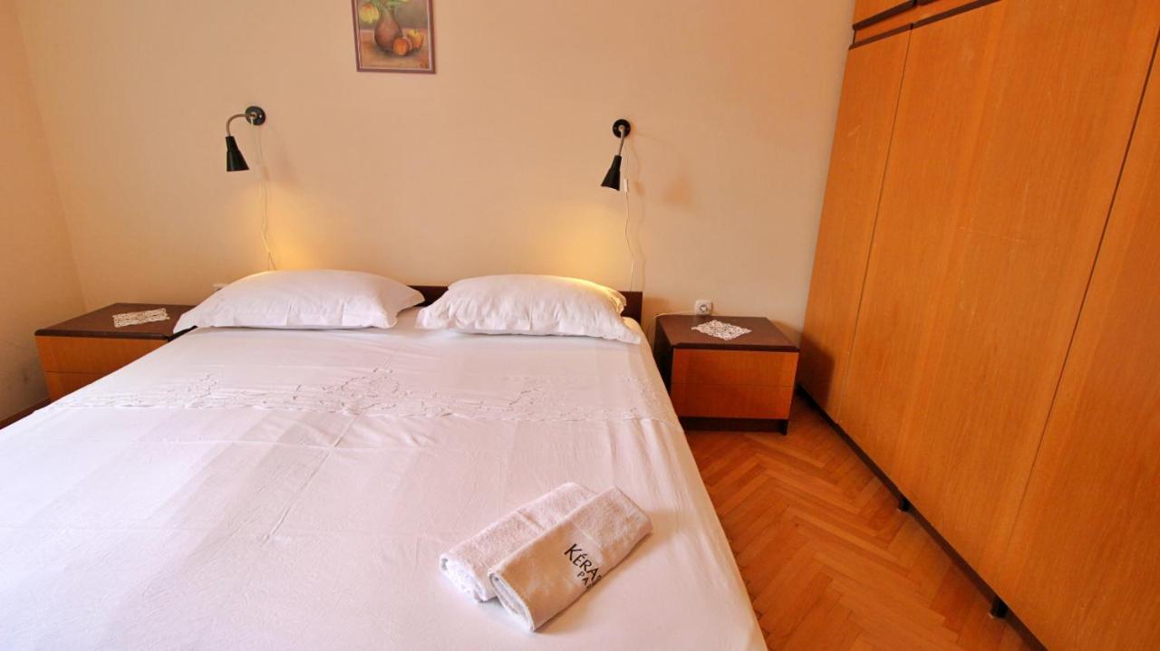Apartment Ora Омиш Экстерьер фото